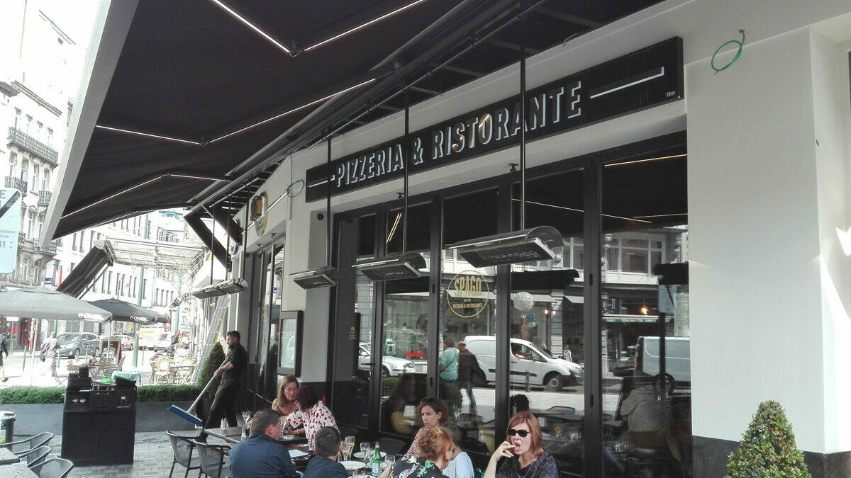 Heatscope Spot 2800w Radiant Heater - Black Installed