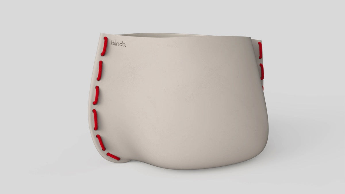 Stitch 125 Plant Pot Bone Red