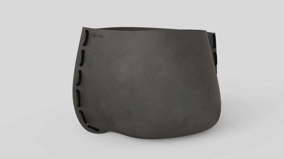 Stitch 125 Plant Pot Natural Black