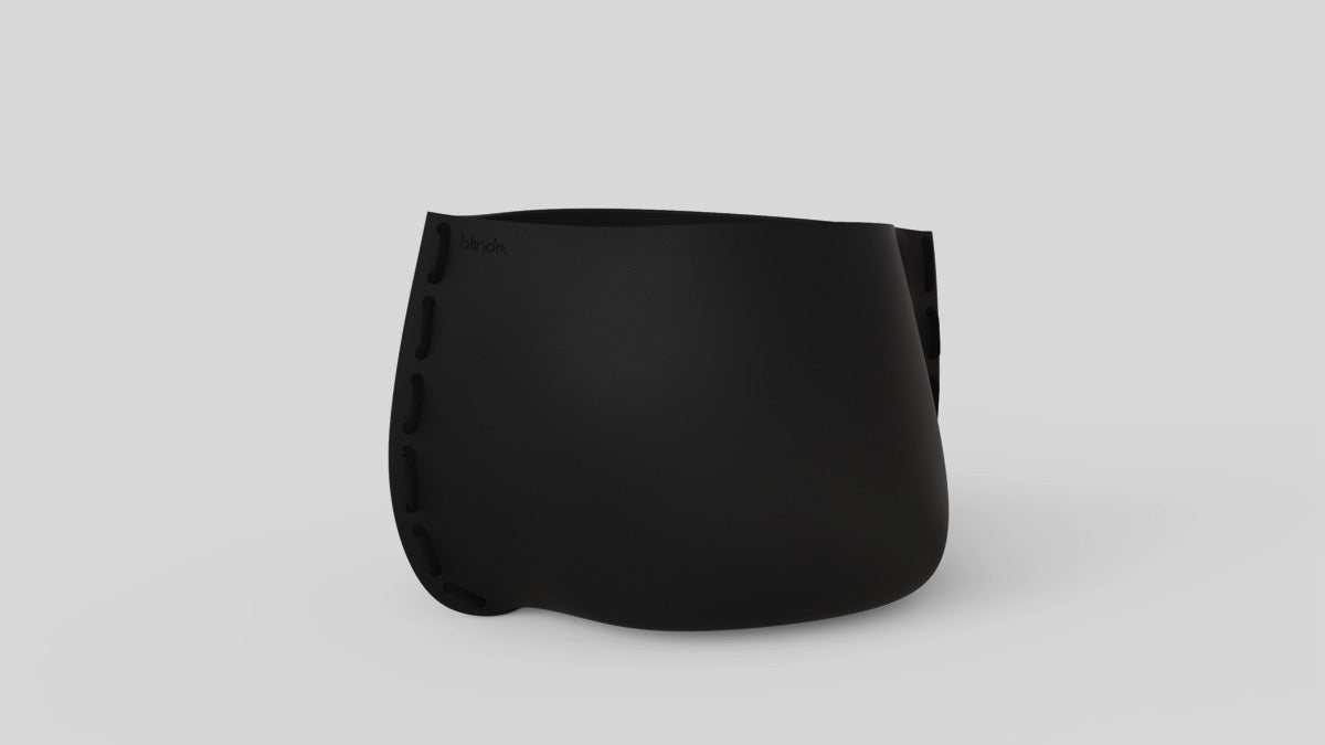 Stitch 75 Plant Pot Graphite Black