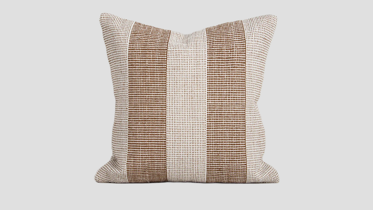 Tide Tobacco Cushion — full outdoor throw cushion, 500 × 500 mm