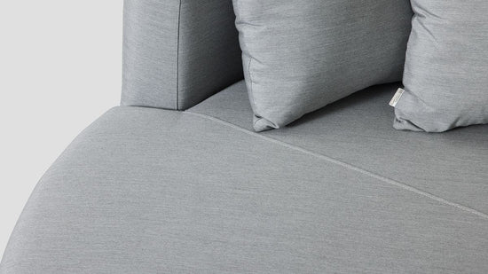 Alexandra Daybed Detail