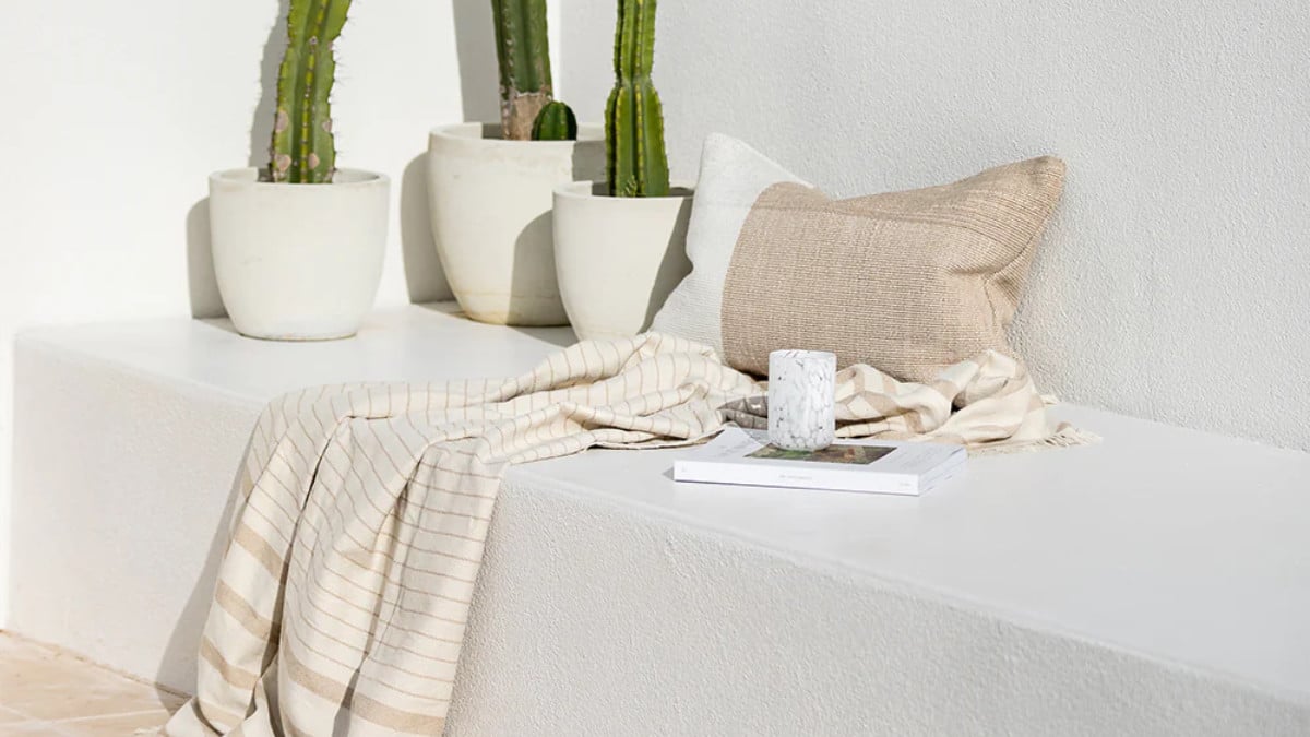 Finn Outdoor Cushion Almond In Situ 3