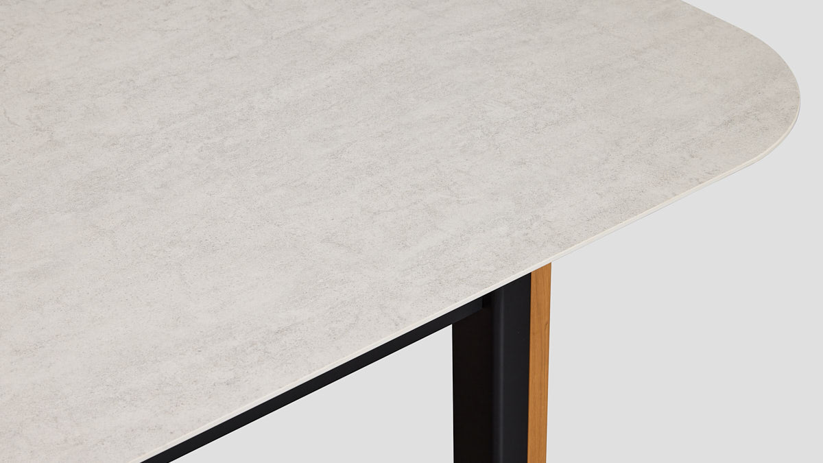 HAURAKI EXTENSION TABLE 2L-2.6L