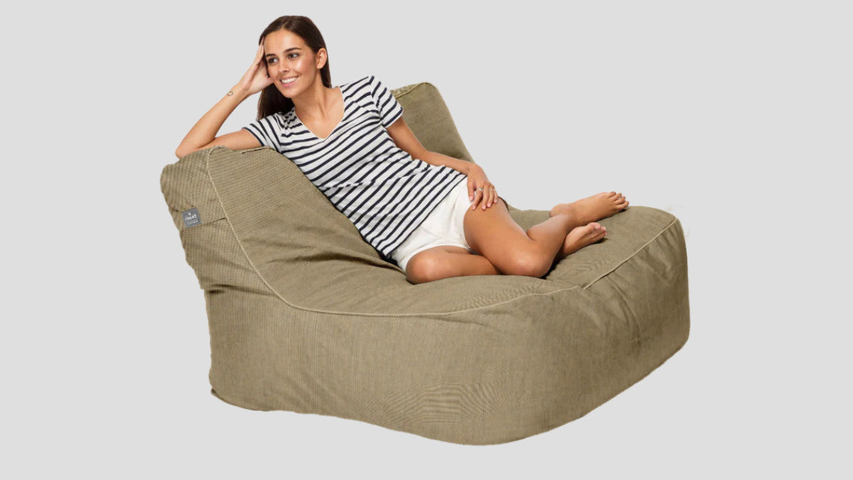 ISLA CHAIR