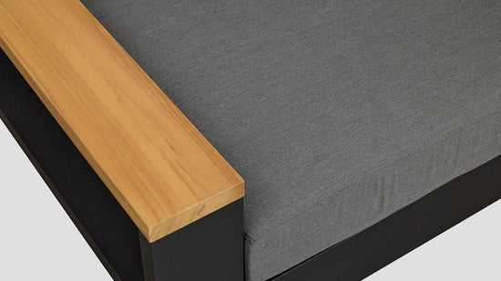 Mackenzie Alu Single Sofa Black Seat