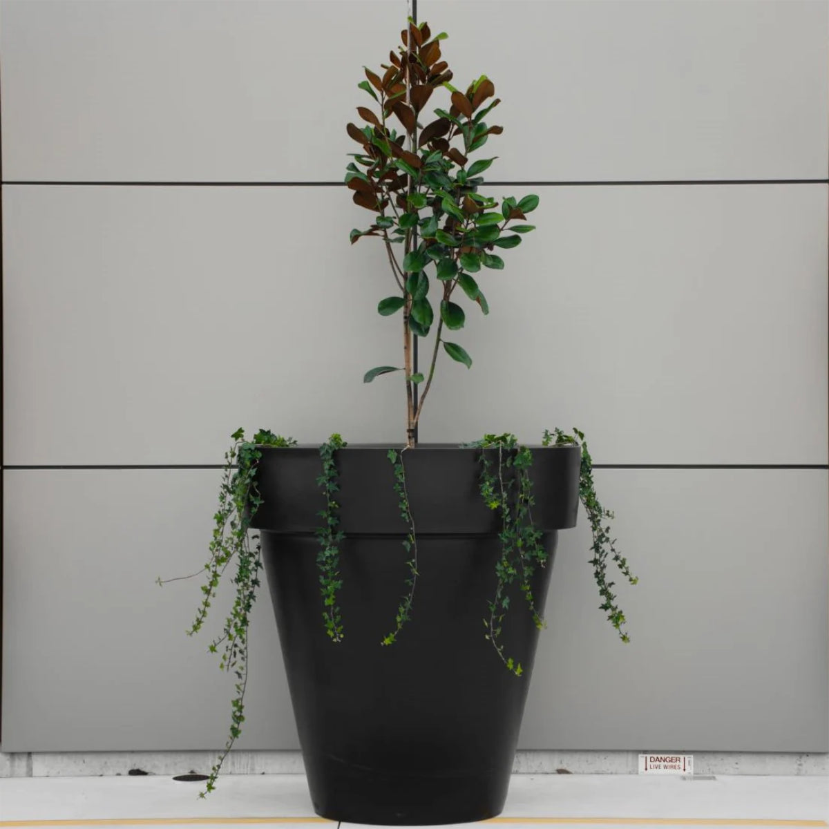 MADRID 1200 PLANTER