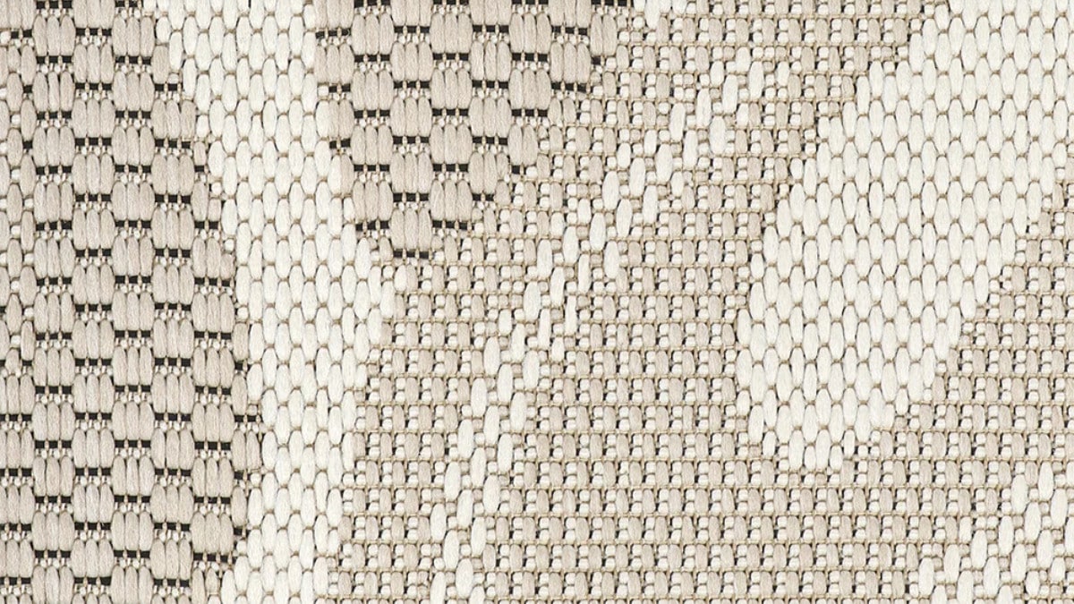 Maldive Outdoor Rug Ecru Closeup