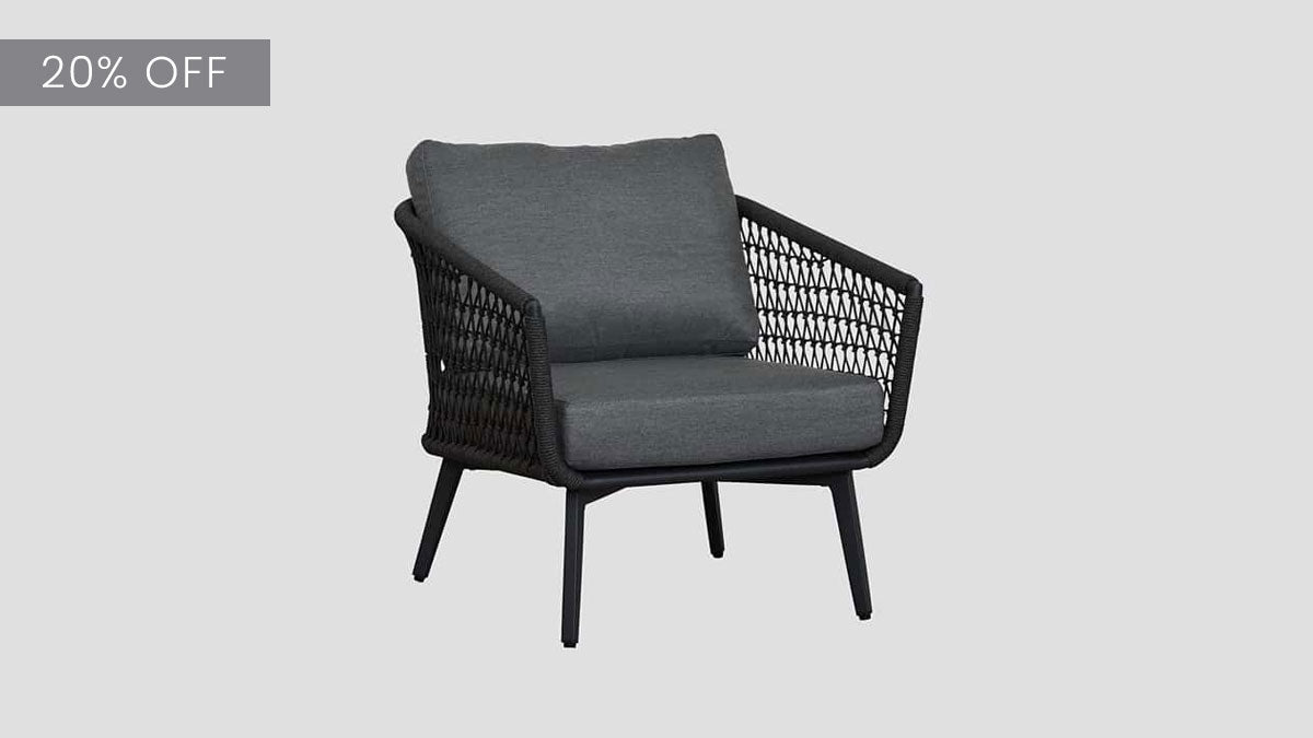 OPITO SINGLE SOFA