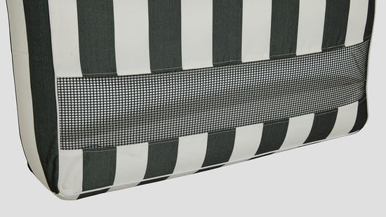 Poolboy Floata-Long Striped White Black Drainage