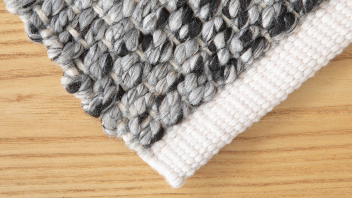 Rug Dark Grey Corner