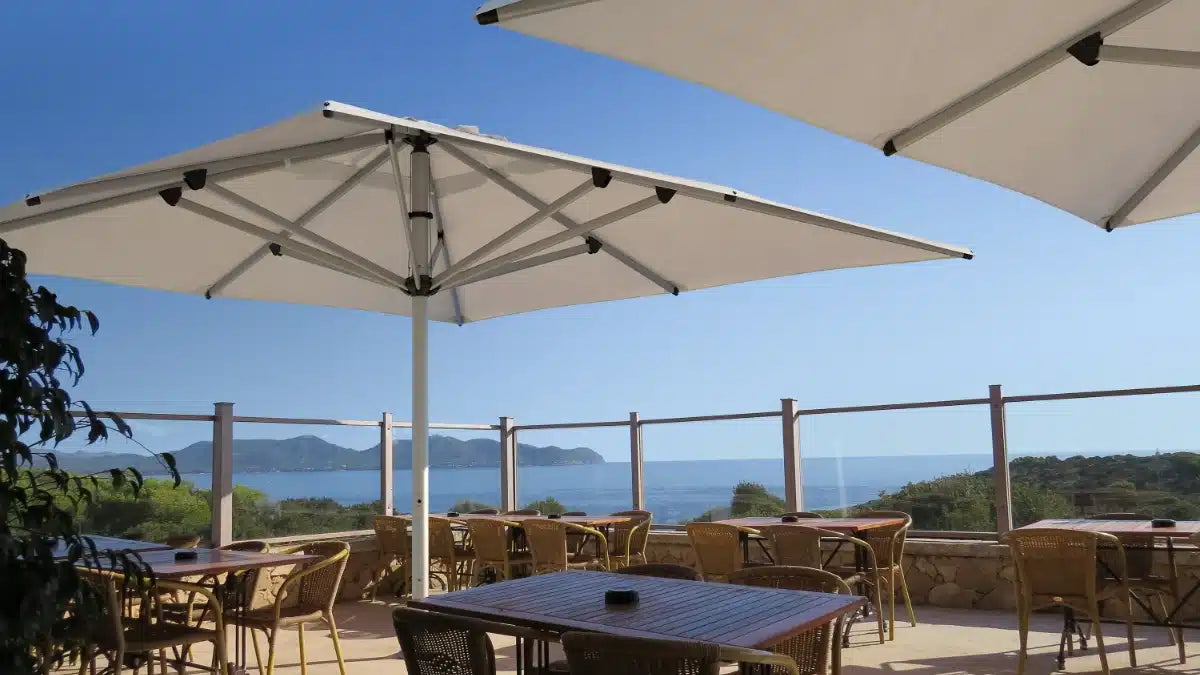 SU10 Commercial Centre Pole Umbrella White