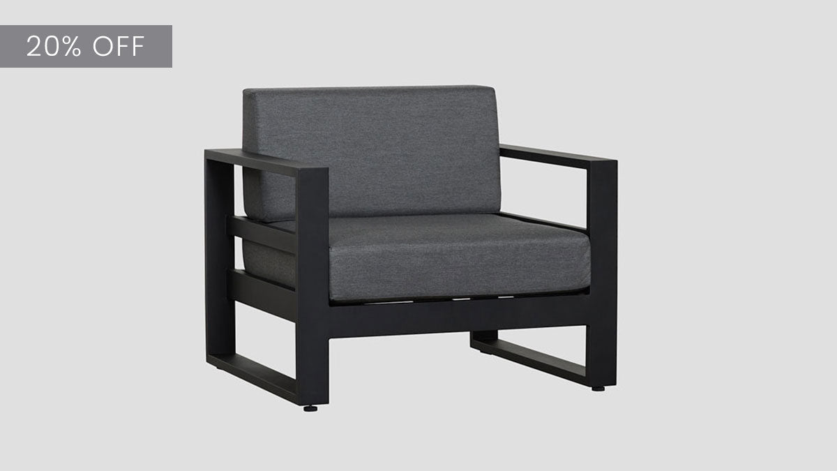 TASMAN ALU SINGLE SOFA