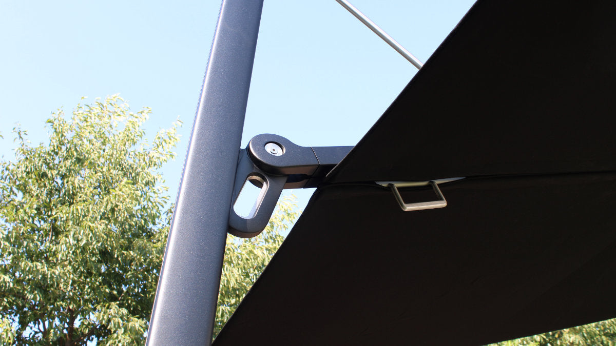 UMBROSA VERSA UX CANTILEVER UMBRELLA