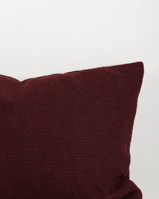 Clipper Outdoor Cushion — Claret handwoven PET texture detail, 600 × 400 mm