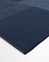 Collingwood Outdoor Rug Navy corner detail