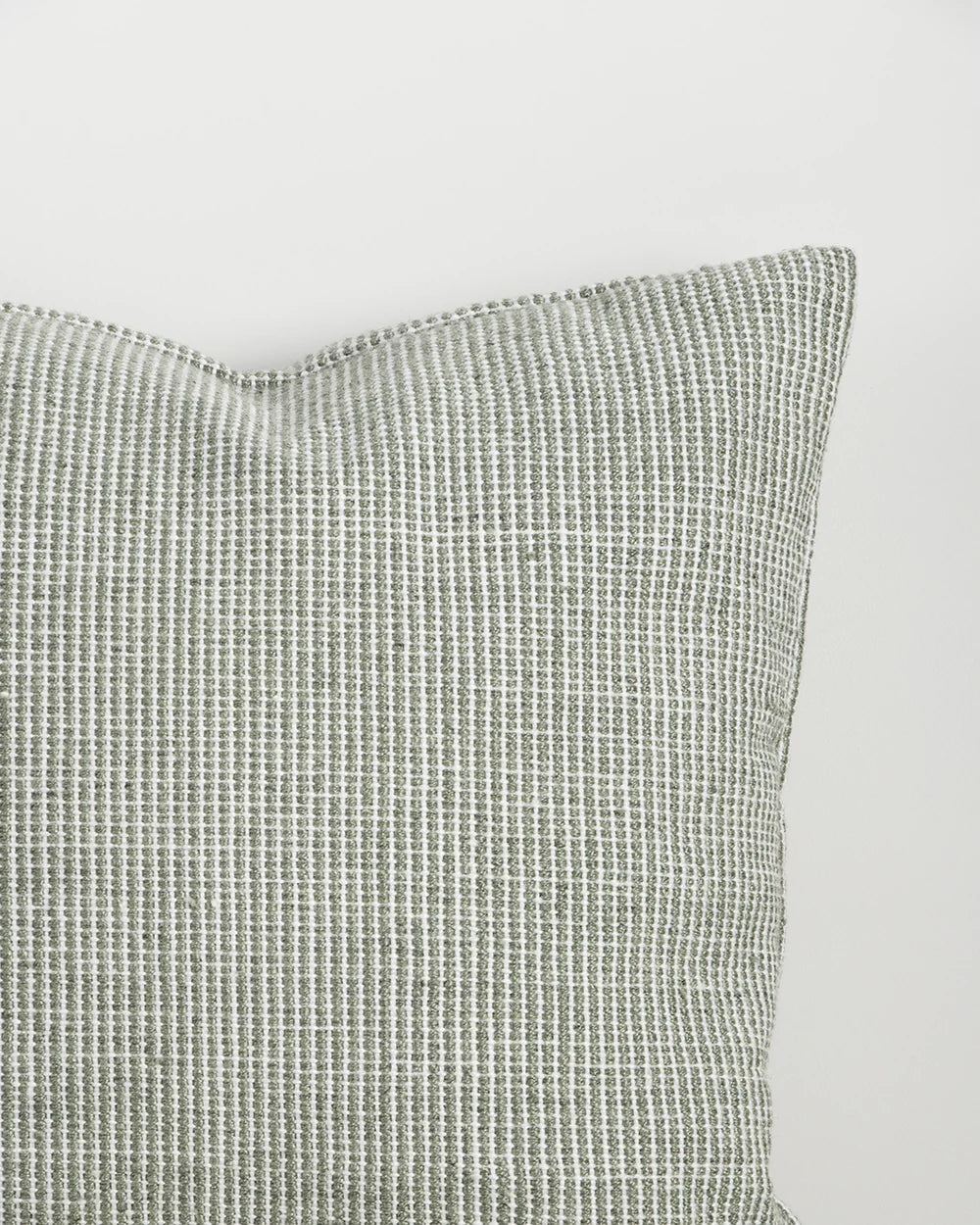 Dune Outdoor Throw Cushion in Eucalyptus – woven detail