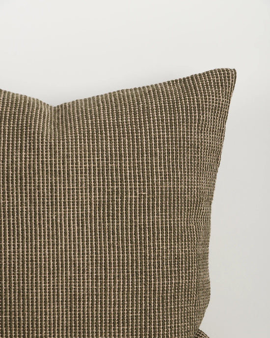 Dune Outdoor Throw Cushion in Mangrove – woven detail