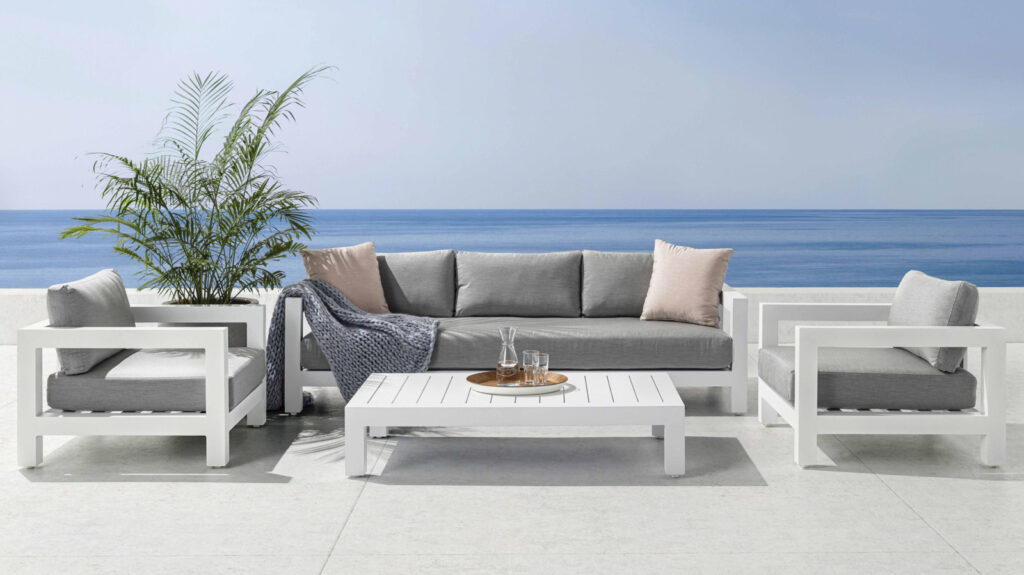 Outdoor Mahurangi Sofa Set